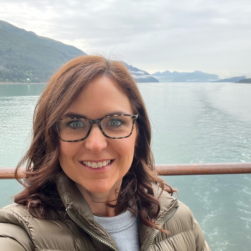 Meet your Posher, Stephanie